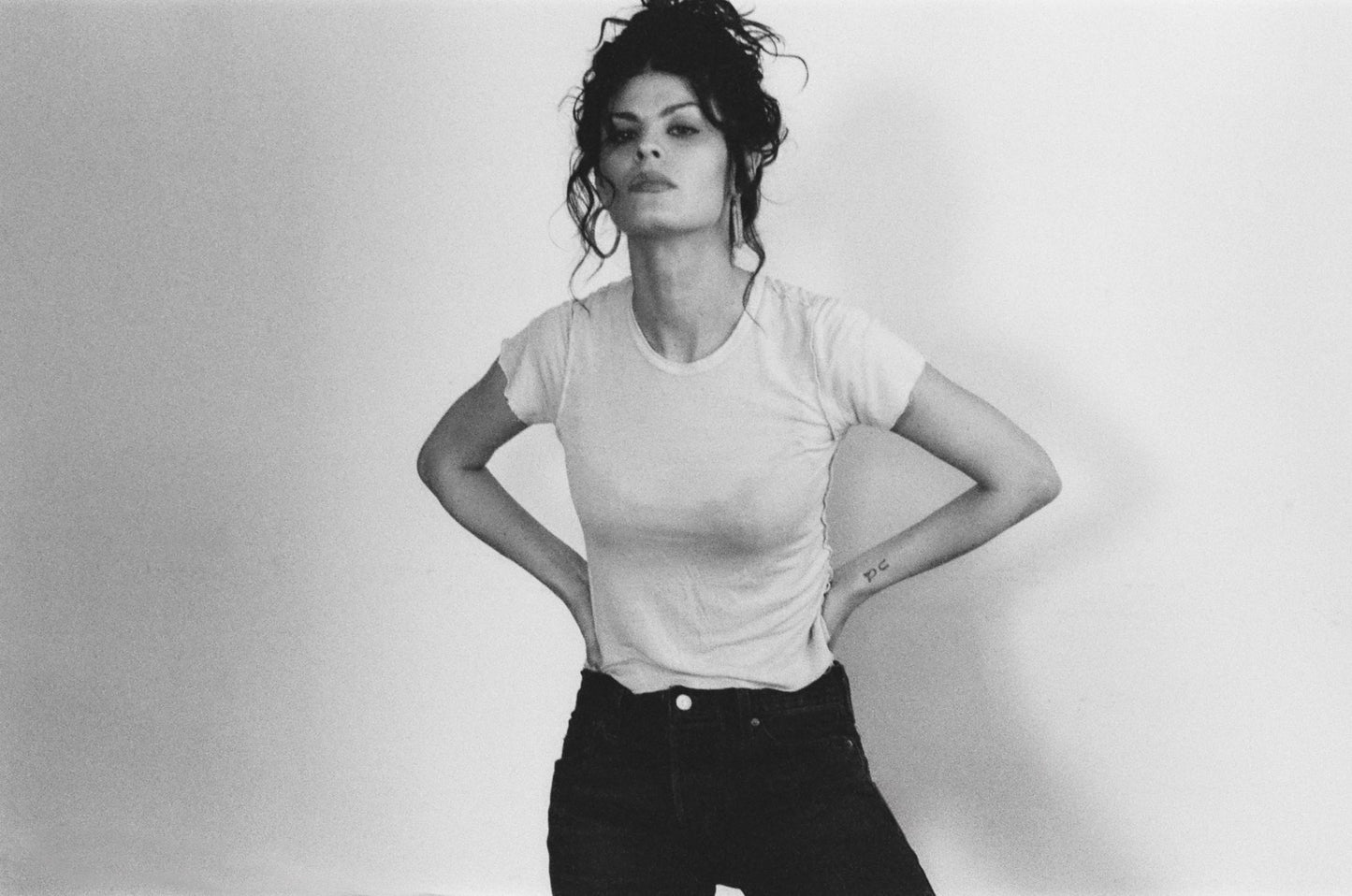 2/28: COUCHES ft Gabrielle Cavassa